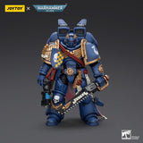 Warhammer Collectibles: 1/18 Scale Ultramarines Captain With Jump Pack