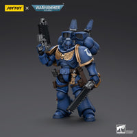 Warhammer Collectibles: 1/18 Scale Ultramarines Jump Pack Intercessors Intercessor 1